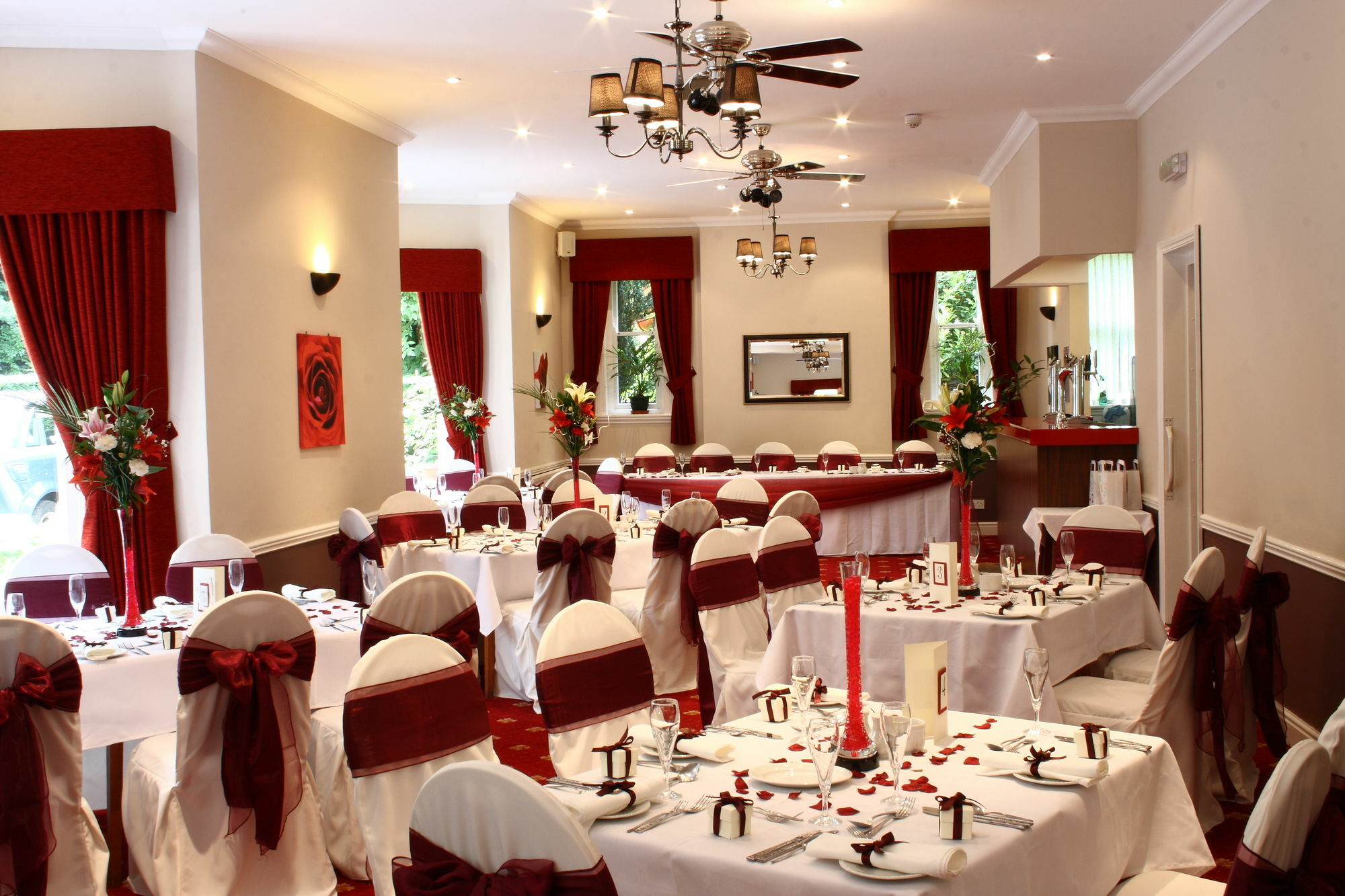 Rubery Old Rose And Crown Hotel Birmingham מראה חיצוני תמונה